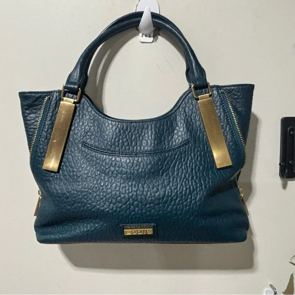 ❤️Lodis by Vince Camuto Teal Handbag - Picture 5 of 8